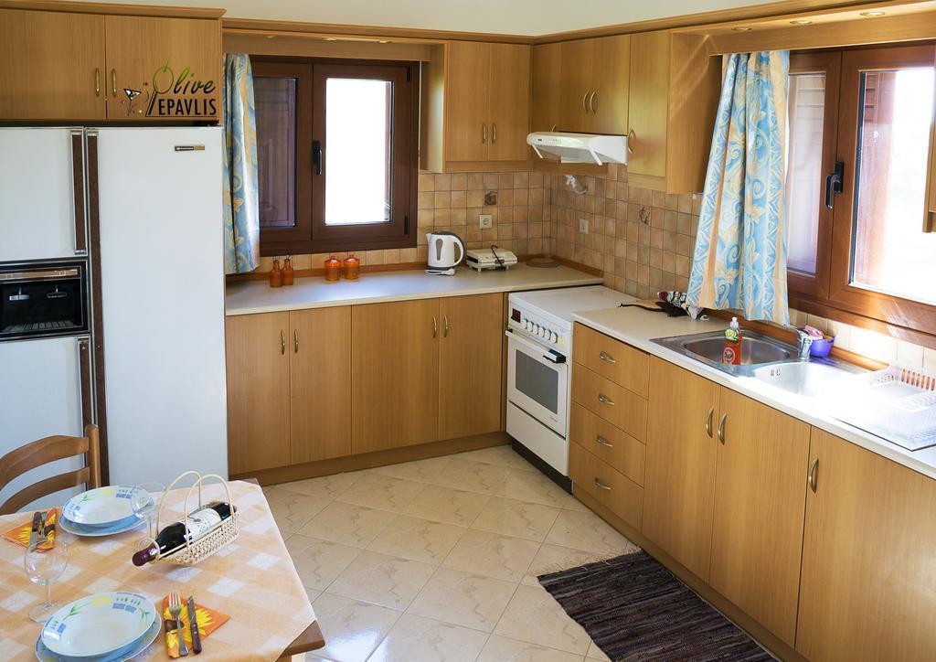 Olive Epavlis Apartamento Cárpatos Exterior foto